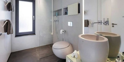 Jaké jsou velikosti záchodových mís s nádržkou a jak vybrat tu nejlepší?